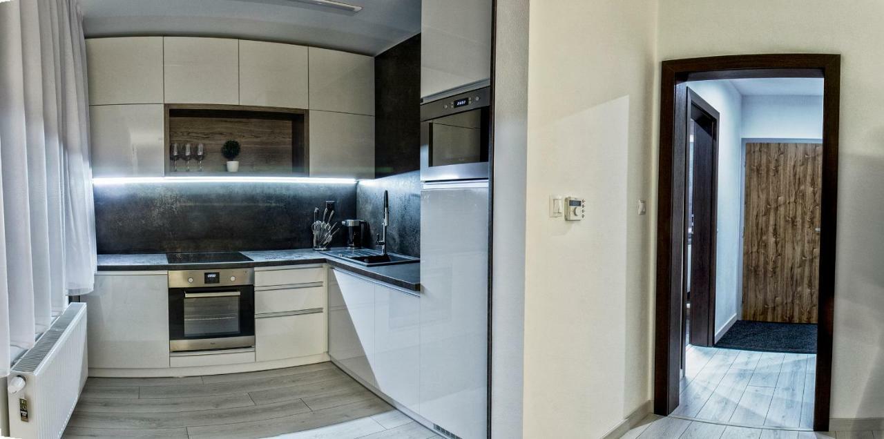 Apartment Centrum Luxury Mountain View Πόπραντ Εξωτερικό φωτογραφία